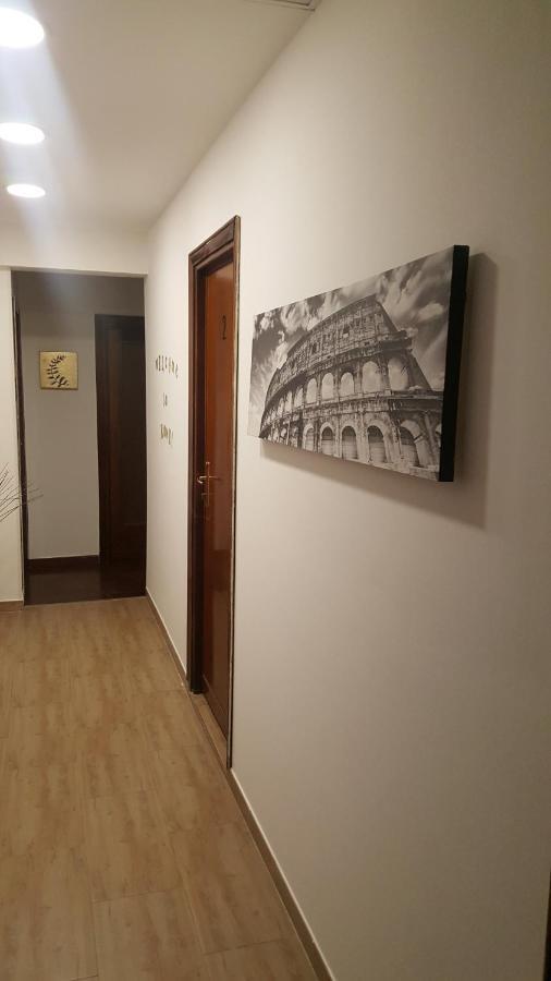 Domus Vatican Holiday's Bed & Breakfast Rome